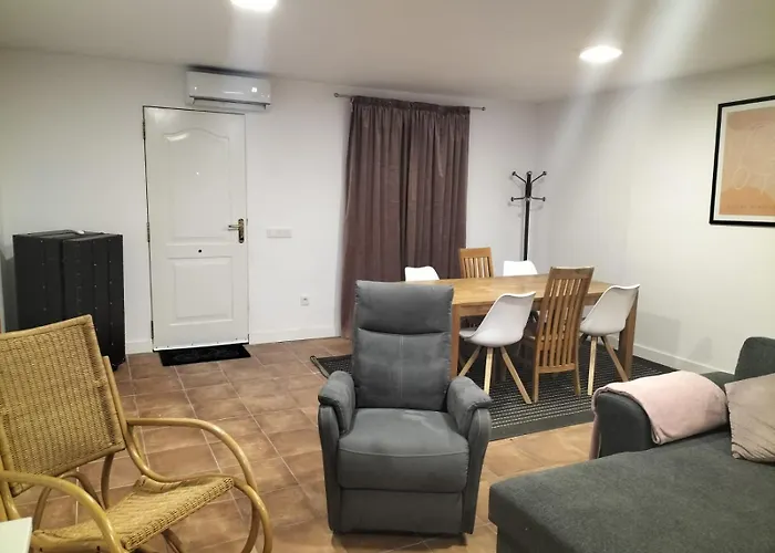 El Madrono De La Encantada