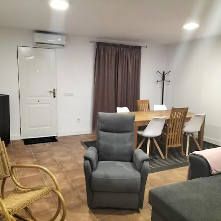 El Madrono De La Encantada