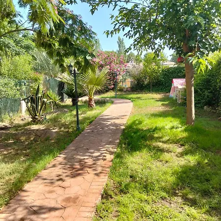 El Madrono De La Encantada Ferienhaus